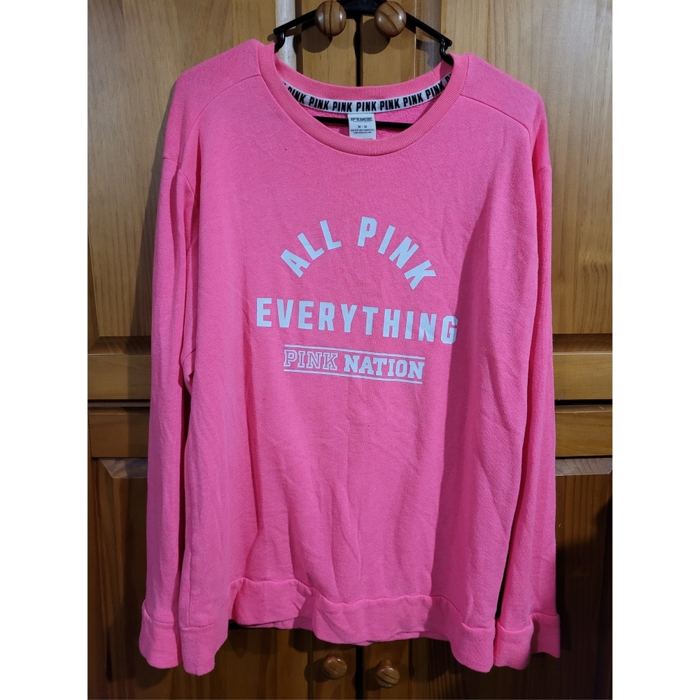 Oversized VS PINK top